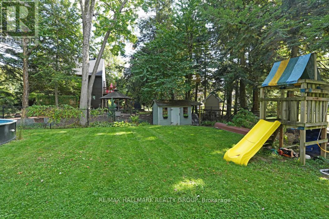 5498 Edgewater Drive, Ottawa, Ontario  K4M 1B4 - Photo 33 - X12401161