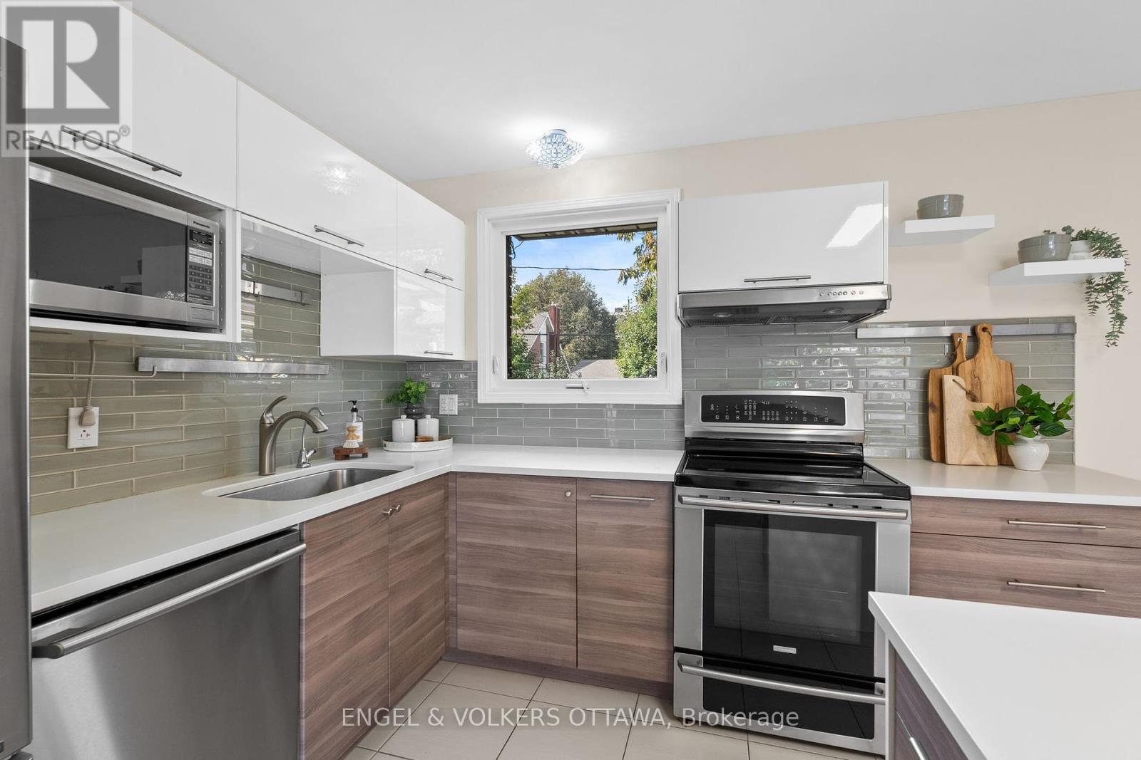 1841 Lorraine Avenue, Ottawa, Ontario  K1H 6Z7 - Photo 14 - X12401180
