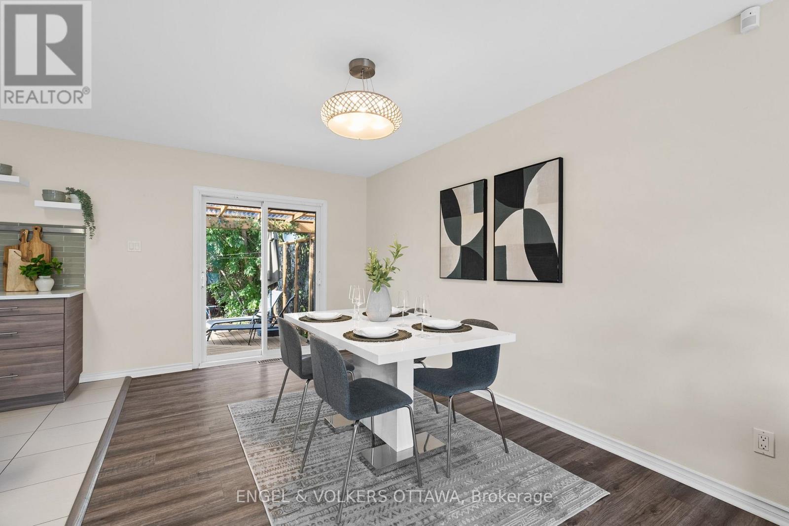 1841 Lorraine Avenue, Ottawa, Ontario  K1H 6Z7 - Photo 8 - X12401180