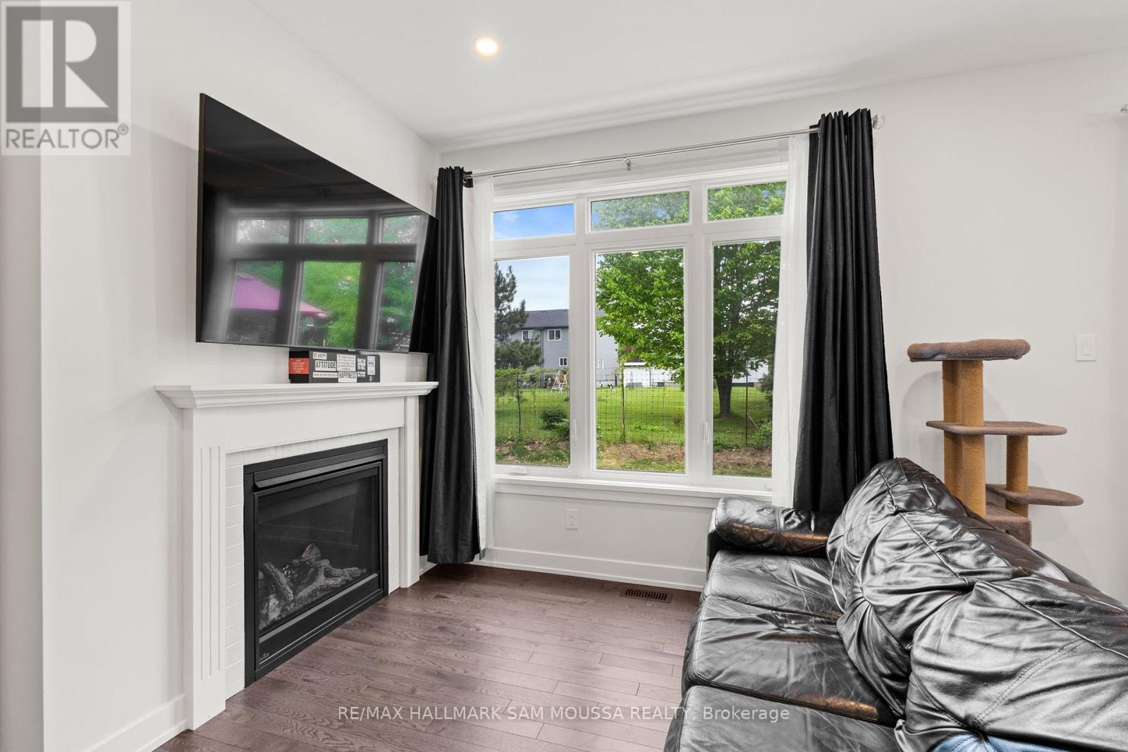 33 Mac Beattie Drive, Arnprior, Ontario  K7S 0J3 - Photo 17 - X12401183