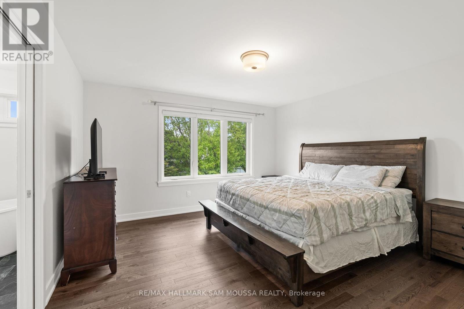 33 Mac Beattie Drive, Arnprior, Ontario  K7S 0J3 - Photo 19 - X12401183