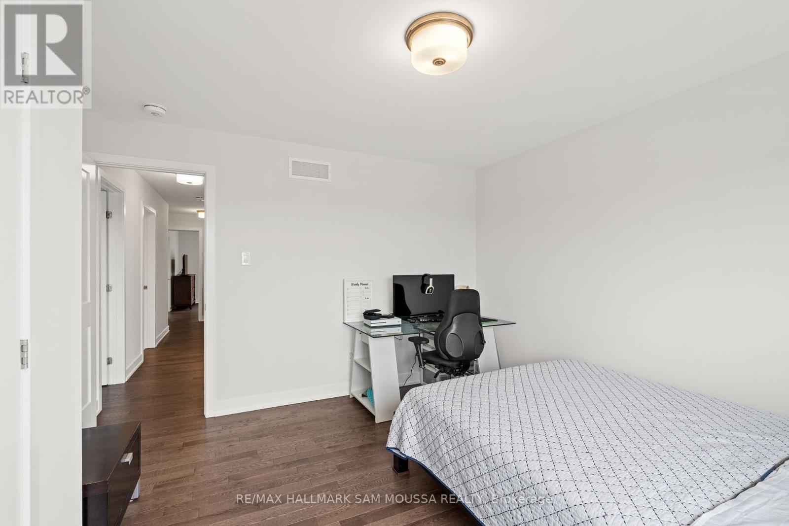 33 Mac Beattie Drive, Arnprior, Ontario  K7S 0J3 - Photo 24 - X12401183