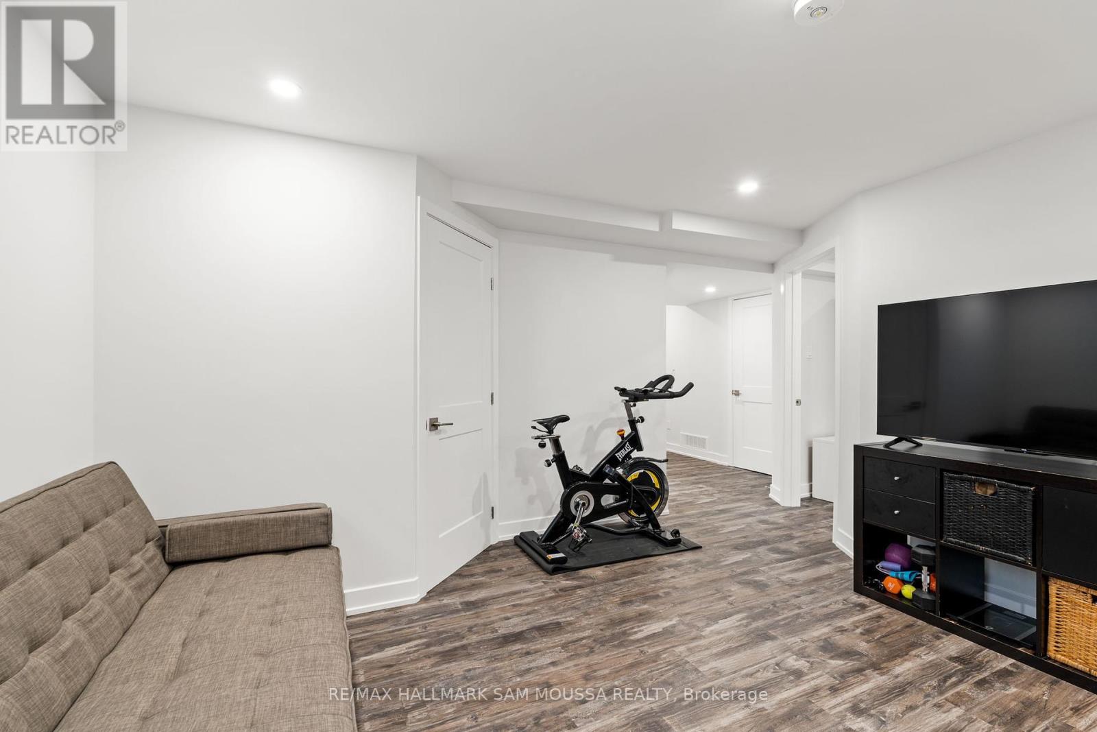 33 Mac Beattie Drive, Arnprior, Ontario  K7S 0J3 - Photo 33 - X12401183