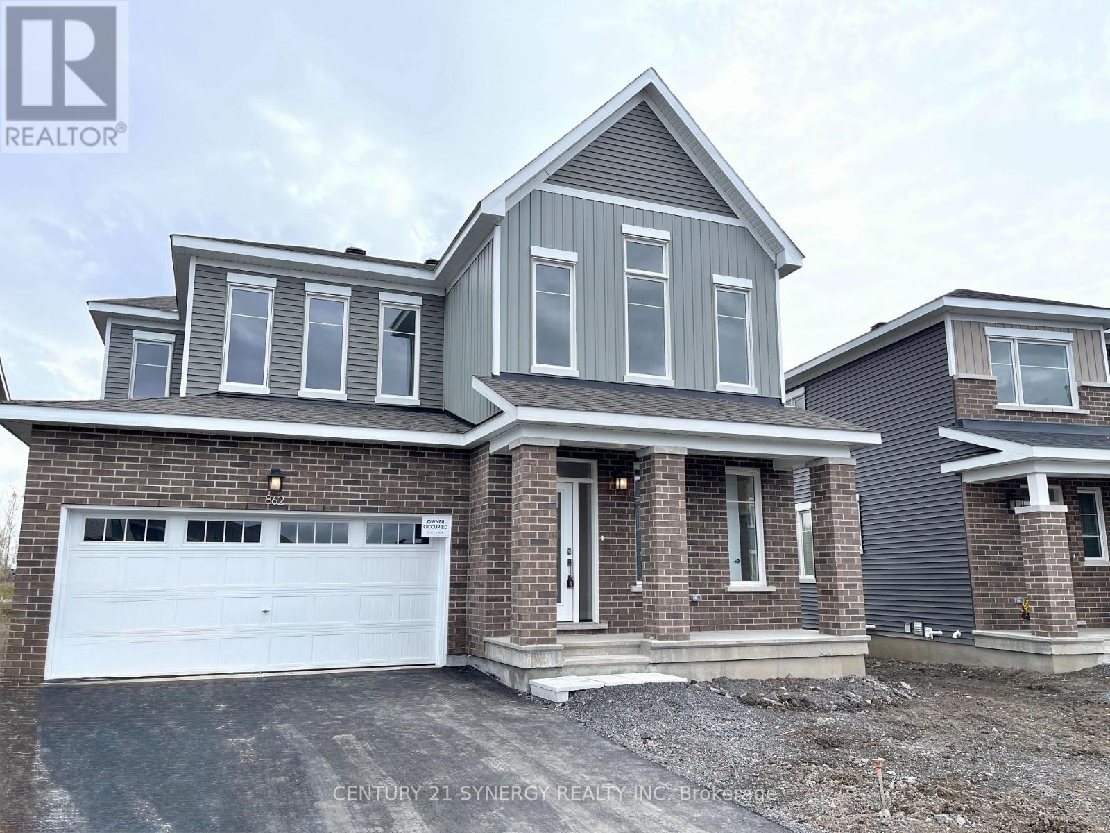862 HENSLOWS CIRCLE, Ottawa, Ontario