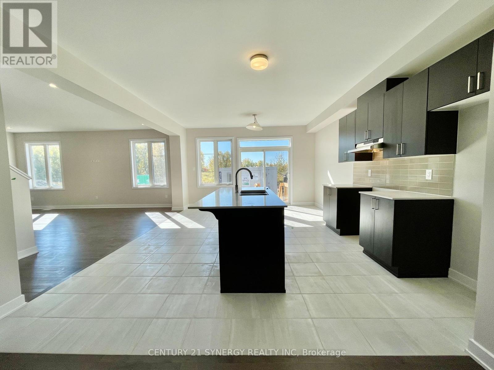 862 Henslows Circle, Ottawa, Ontario  K4A 5H7 - Photo 10 - X12401191