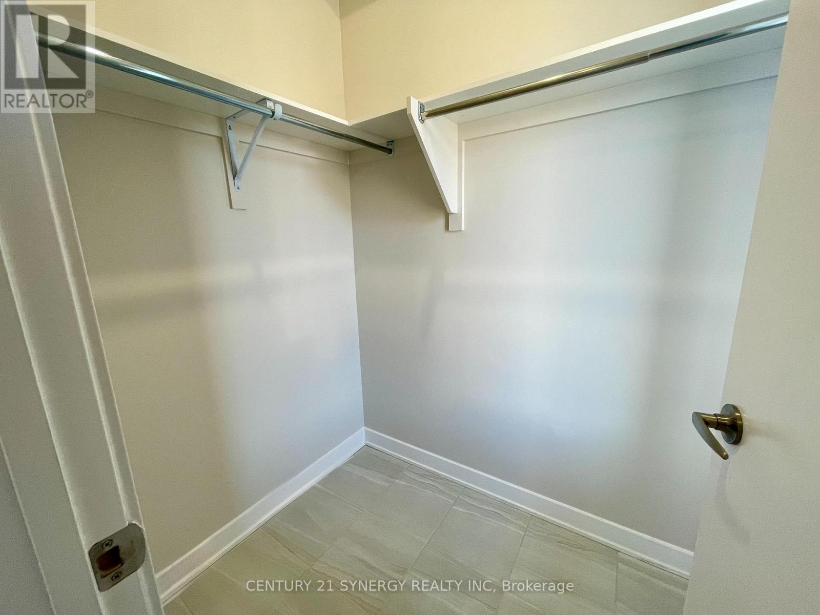 862 Henslows Circle, Ottawa, Ontario  K4A 5H7 - Photo 5 - X12401191
