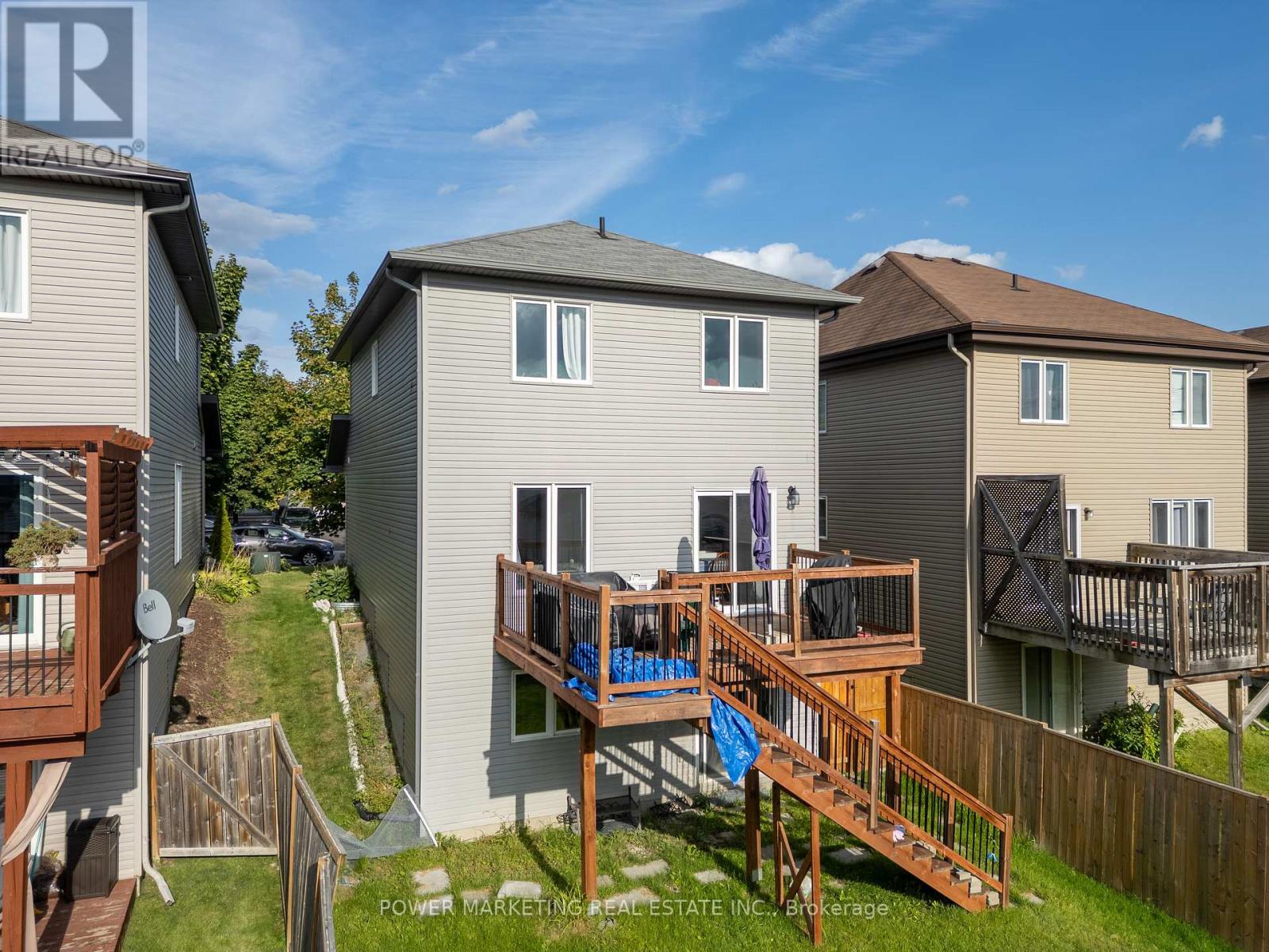 270 Mica Crescent, Clarence-Rockland, Ontario  K4K 0E2 - Photo 24 - X12401217