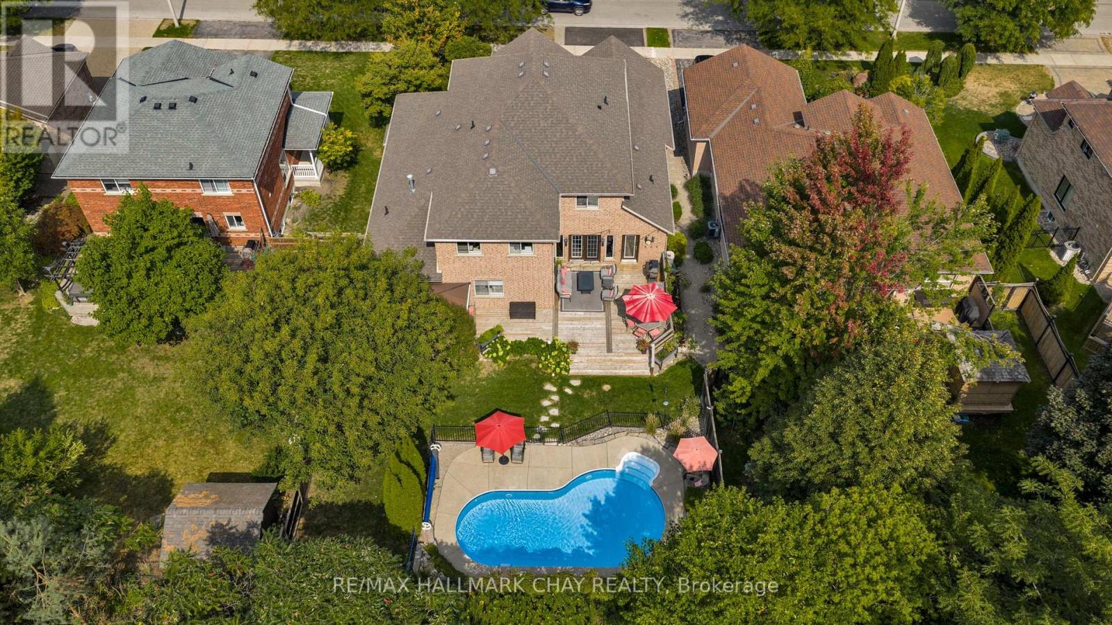 9 Crimson Ridge Road, Barrie (Bayshore), Ontario  L4N 8P2 - Photo 41 - S12401078