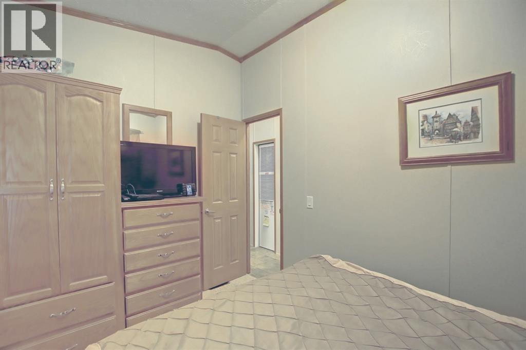 5008, 25054 South Pine Lake Road, Rural Red Deer County, Alberta T0M 1R0 - Photo 18 - A2256763