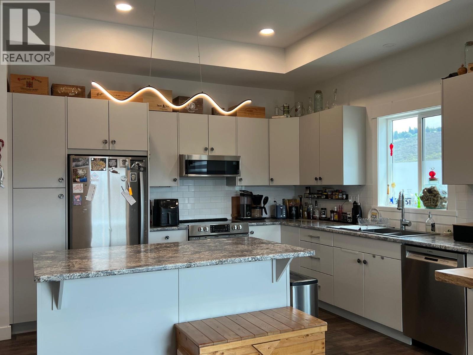 1029 10th Avenue, Vernon, British Columbia  V1H 1Z1 - Photo 5 - 10362466