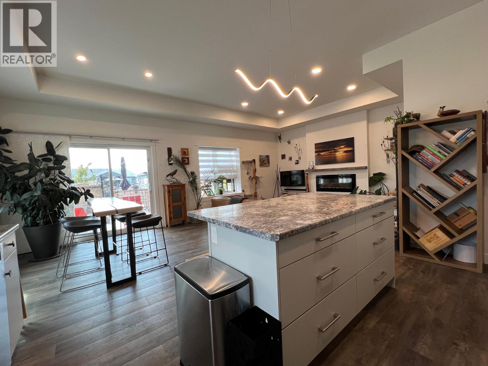 1029 10th Avenue, Vernon, British Columbia  V1H 1Z1 - Photo 7 - 10362466