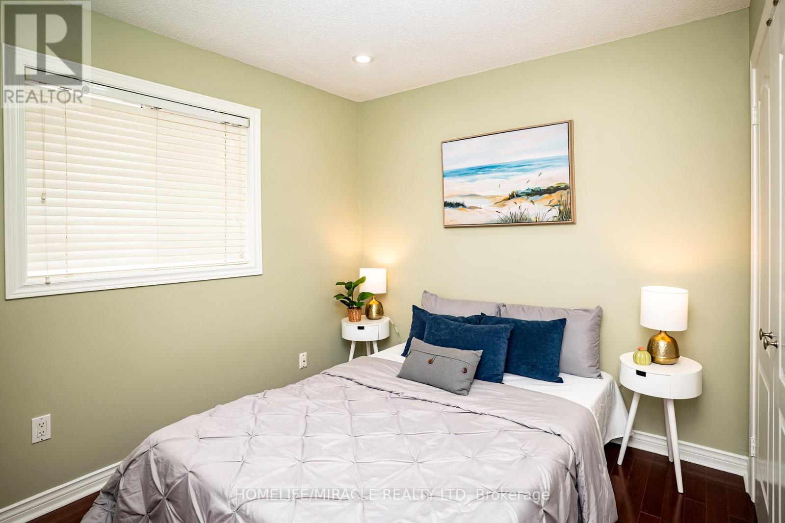 44 Edgar Road, Caledon, Ontario  L7E 2J9 - Photo 12 - W12401124