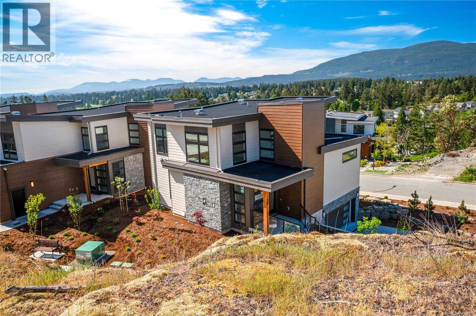 101 1220 Manzanita Pl, Nanaimo, British Columbia