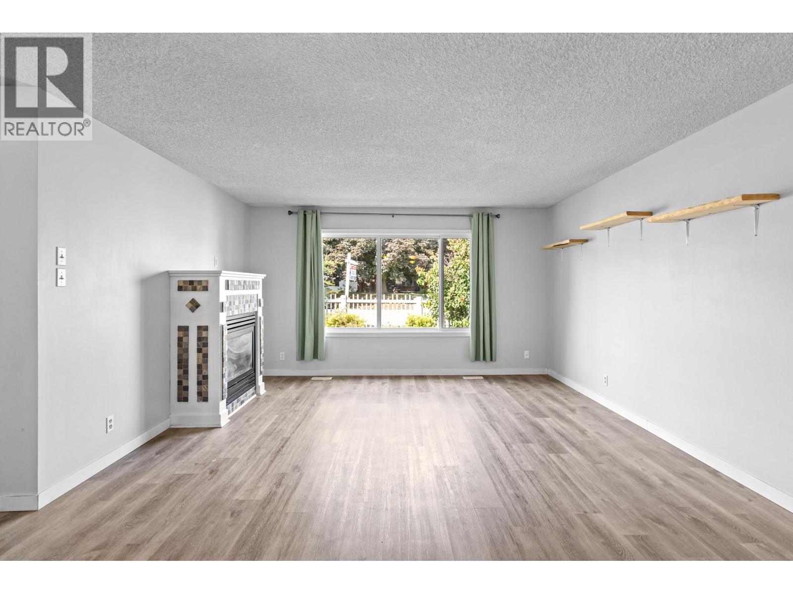 2431 Bering Road West Kelowna Photo 7