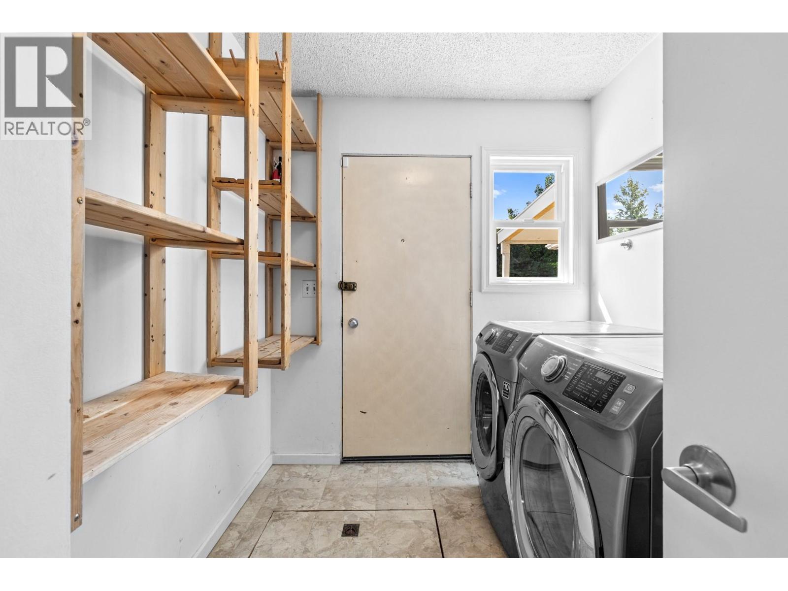 2431 Bering Road West Kelowna Photo 27