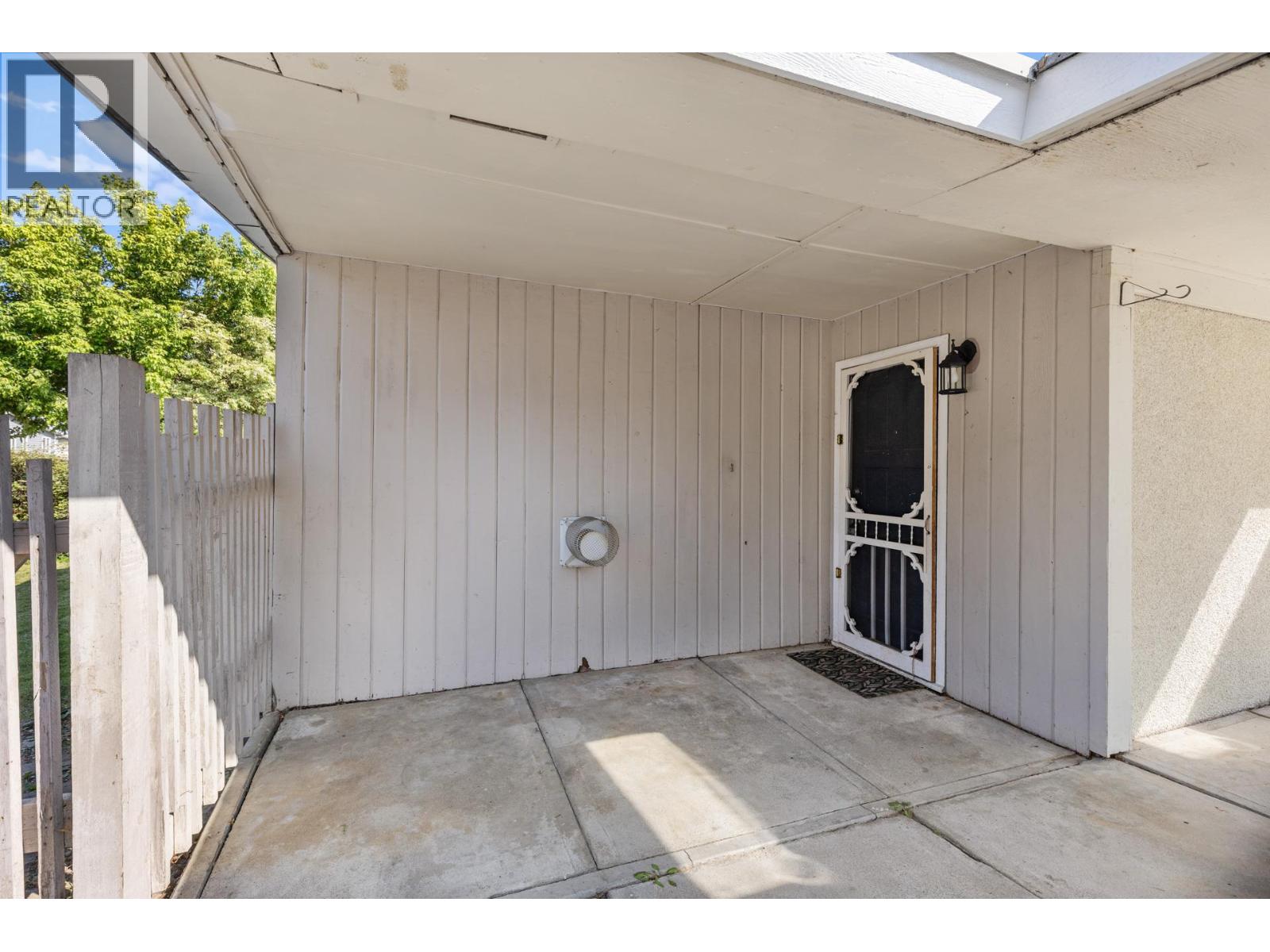 2431 Bering Road West Kelowna Photo 28