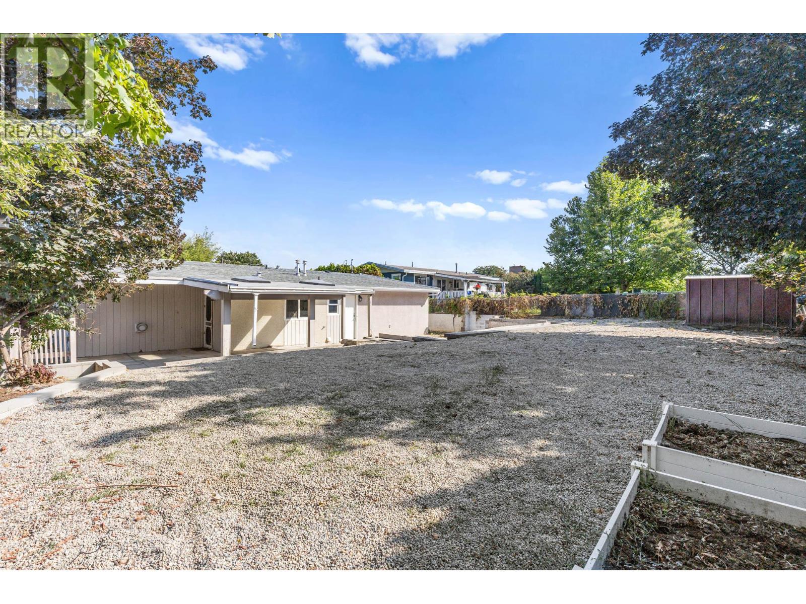 2431 Bering Road West Kelowna Photo 34