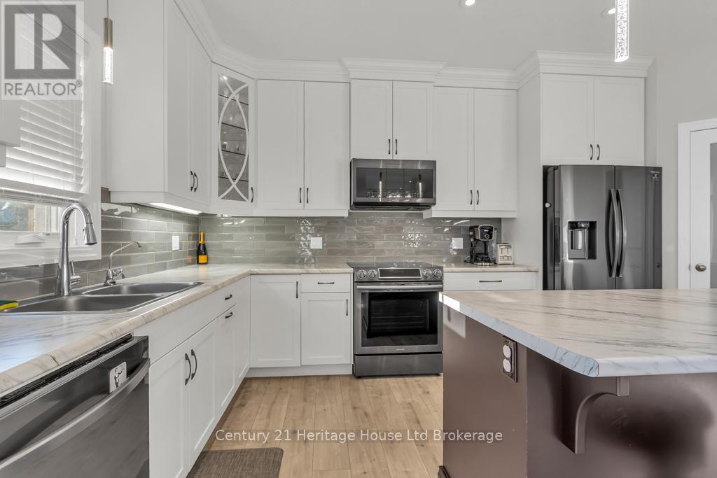 Lorem Ipsum Dolor, Tillsonburg, Ontario  N4G  - Photo 4 - DEMO28857444