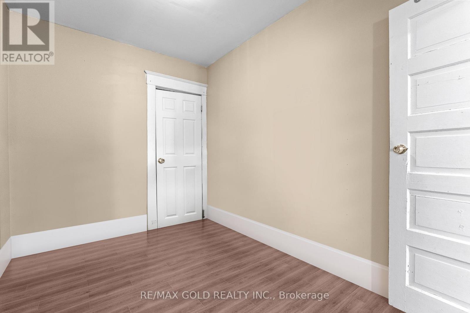 5899 Main Street, Niagara Falls, Ontario  L2G 5Z7 - Photo 42 - X12401142