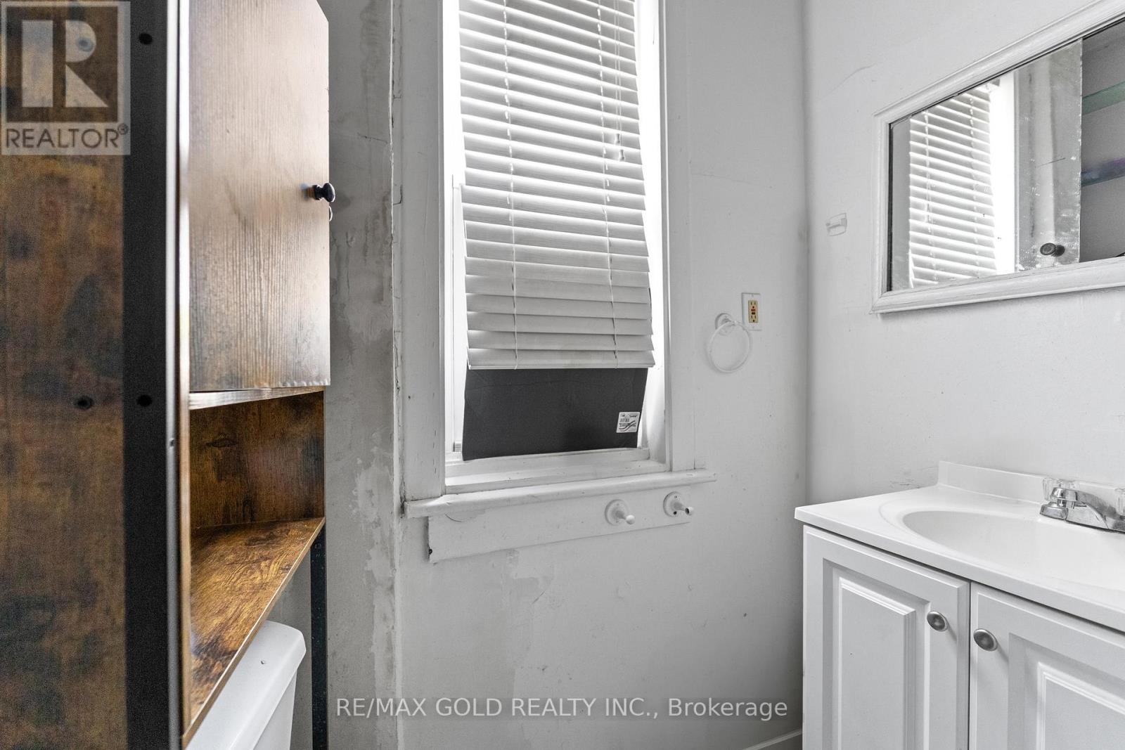 5899 Main Street, Niagara Falls, Ontario  L2G 5Z7 - Photo 45 - X12401142