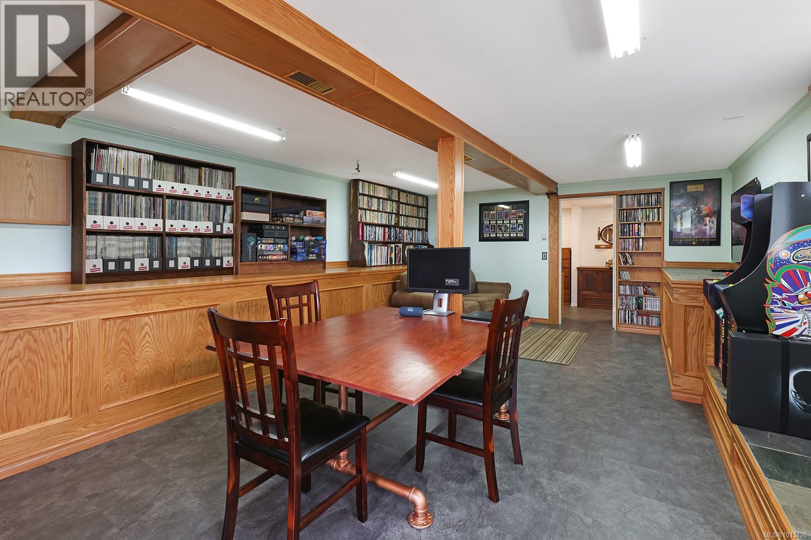 5629 1st St, Union Bay, British Columbia  V0R 3B0 - Photo 22 - 1013426