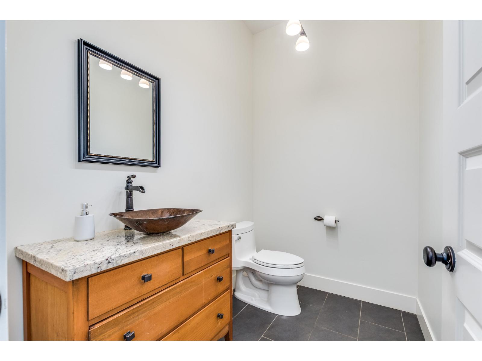 26276 69 Avenue, Langley, British Columbia  V4W 1M6 - Photo 28 - R3047159