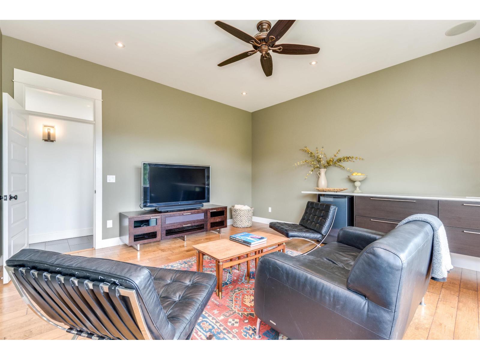 26276 69 Avenue, Langley, British Columbia  V4W 1M6 - Photo 18 - R3047159