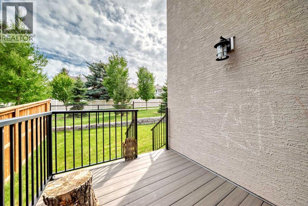 41 Shawnee Green Sw, Calgary, Alberta  T2Y 0P5 - Photo 17 - A2251181