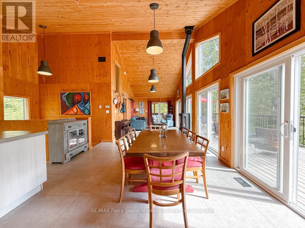 71 Crown Retreats Road, Whitestone, Ontario  P0A 1G0 - Photo 10 - X12401331