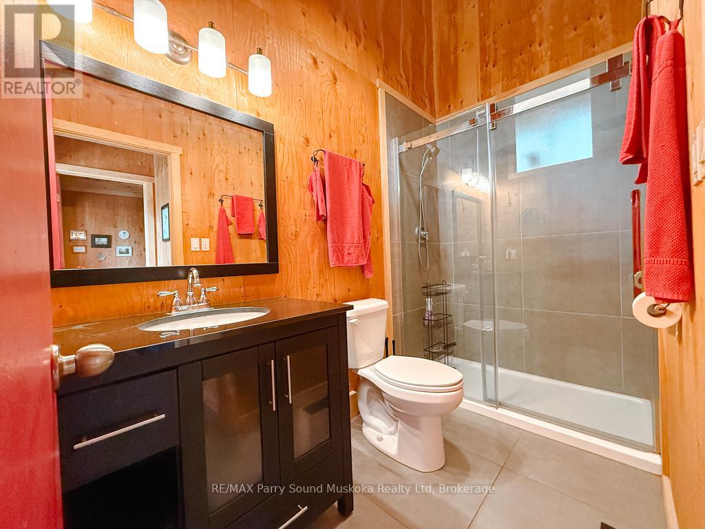 71 Crown Retreats Road, Whitestone, Ontario  P0A 1G0 - Photo 13 - X12401331