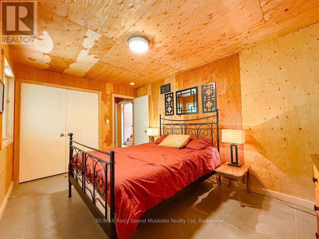 71 Crown Retreats Road, Whitestone, Ontario  P0A 1G0 - Photo 20 - X12401331