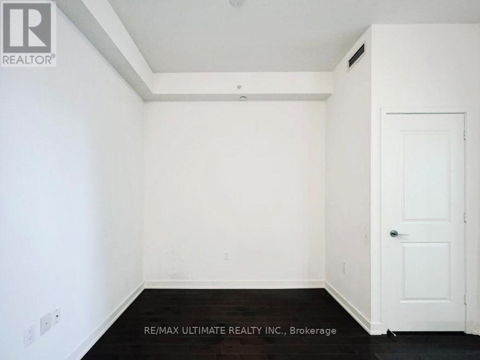 3001 - 1 The Esplanade, Toronto, Ontario  M5E 0A8 - Photo 5 - C12399443