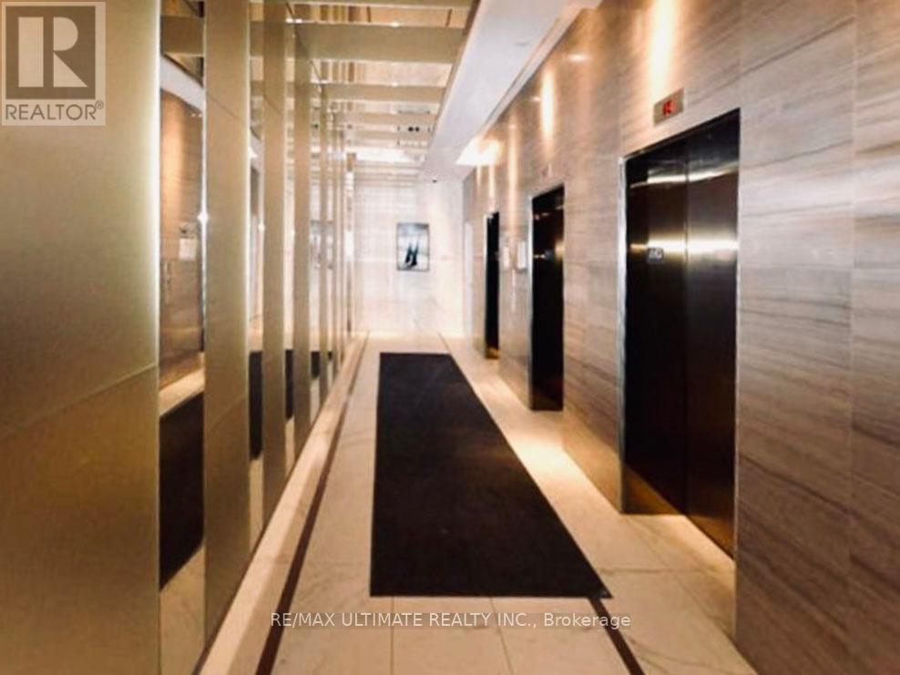 3001 - 1 The Esplanade, Toronto, Ontario  M5E 0A8 - Photo 3 - C12399443