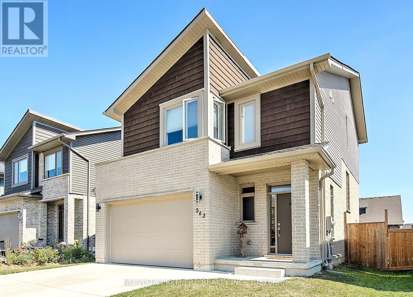 563 Chelton Road, London South (South U), Ontario  N6M 0H8 - Photo 1 - X12401315