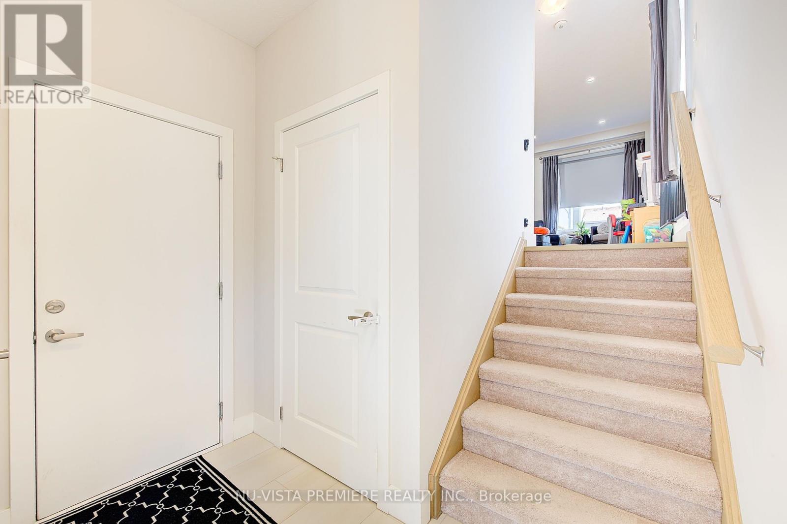 563 Chelton Road, London South (South U), Ontario  N6M 0H8 - Photo 24 - X12401315