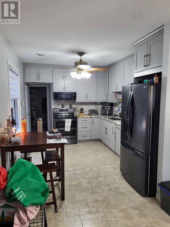 119 Erie Street, St. Thomas, Ontario  N5R 2N1 - Photo 14 - X12401332