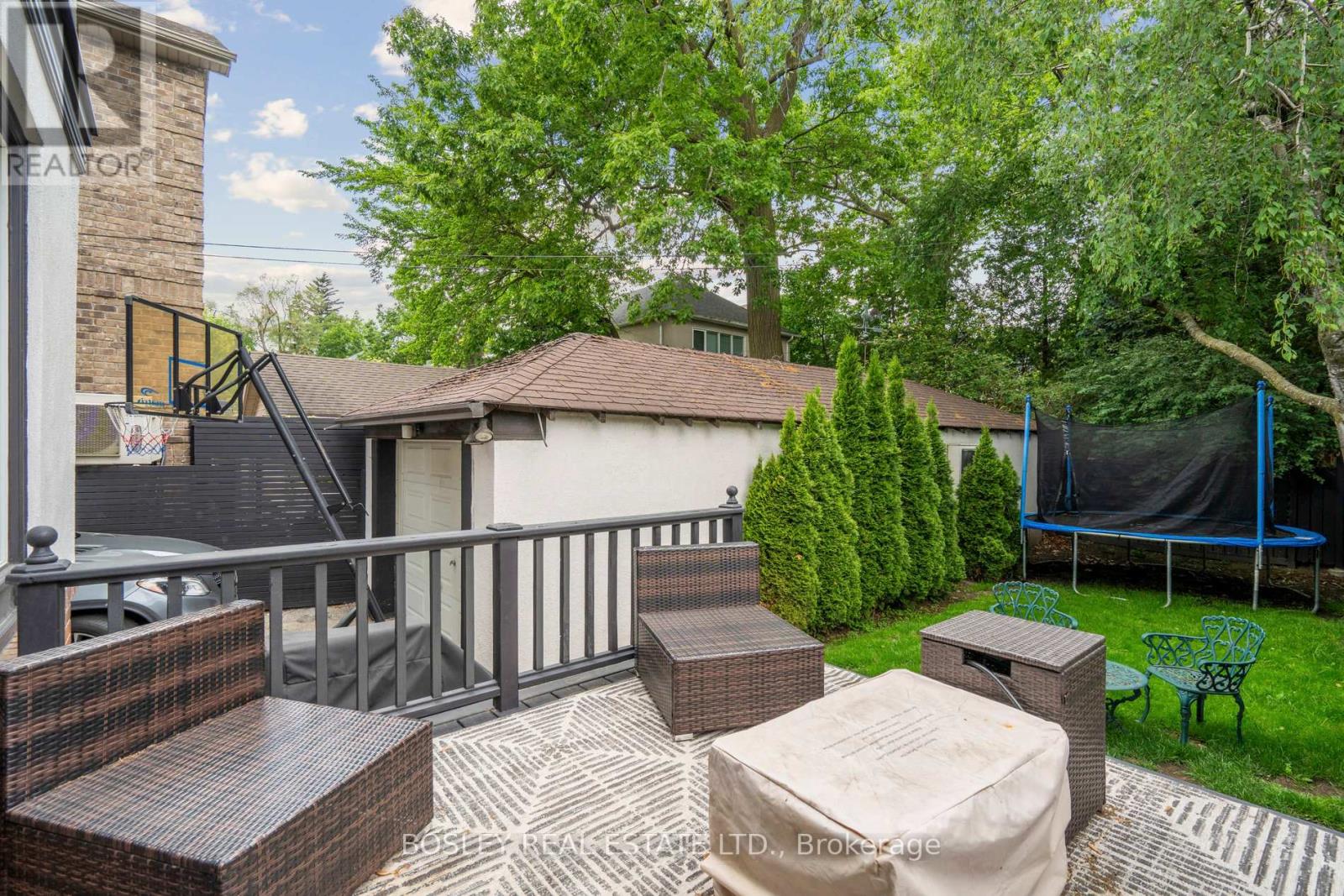 294 Douglas Drive, Toronto (Rosedale-Moore Park), Ontario  M4W 2C2 - Photo 35 - C12401174