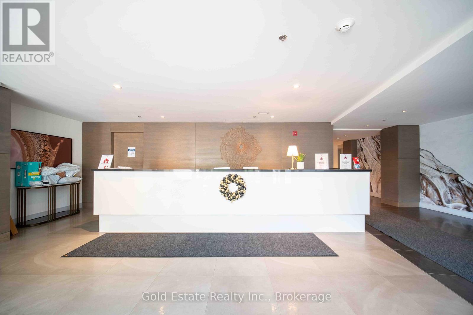 107 - 104 Glen Everest Road, Toronto (Birchcliffe-Cliffside), Ontario  M1N 0C3 - Photo 4 - E12401168