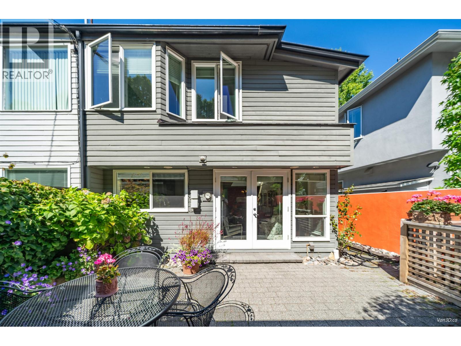 1744 W 14th Avenue, Vancouver, British Columbia  V6J 2J7 - Photo 1 - R3047315