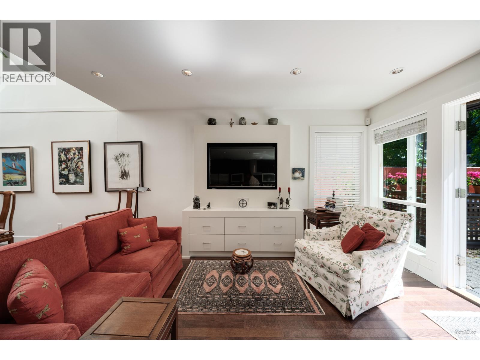 1744 W 14th Avenue, Vancouver, British Columbia  V6J 2J7 - Photo 11 - R3047315