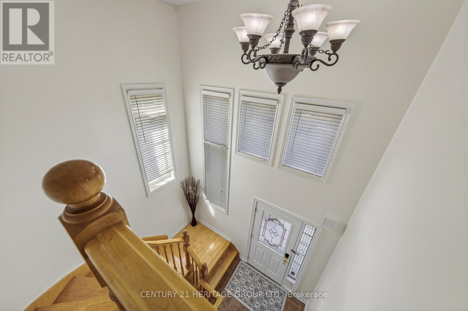 33 Highland Terrace, Bradford West Gwillimbury, Ontario  L3Z 3E9 - Photo 20 - N12401175