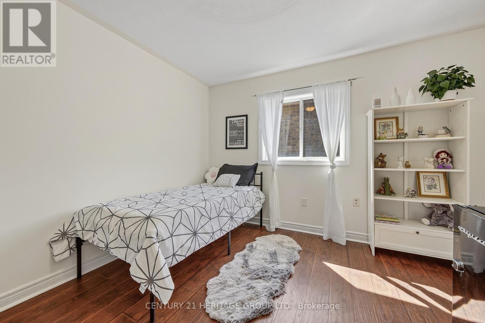 33 Highland Terrace, Bradford West Gwillimbury, Ontario  L3Z 3E9 - Photo 27 - N12401175