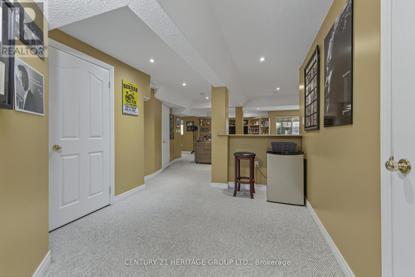 33 Highland Terrace, Bradford West Gwillimbury, Ontario  L3Z 3E9 - Photo 31 - N12401175
