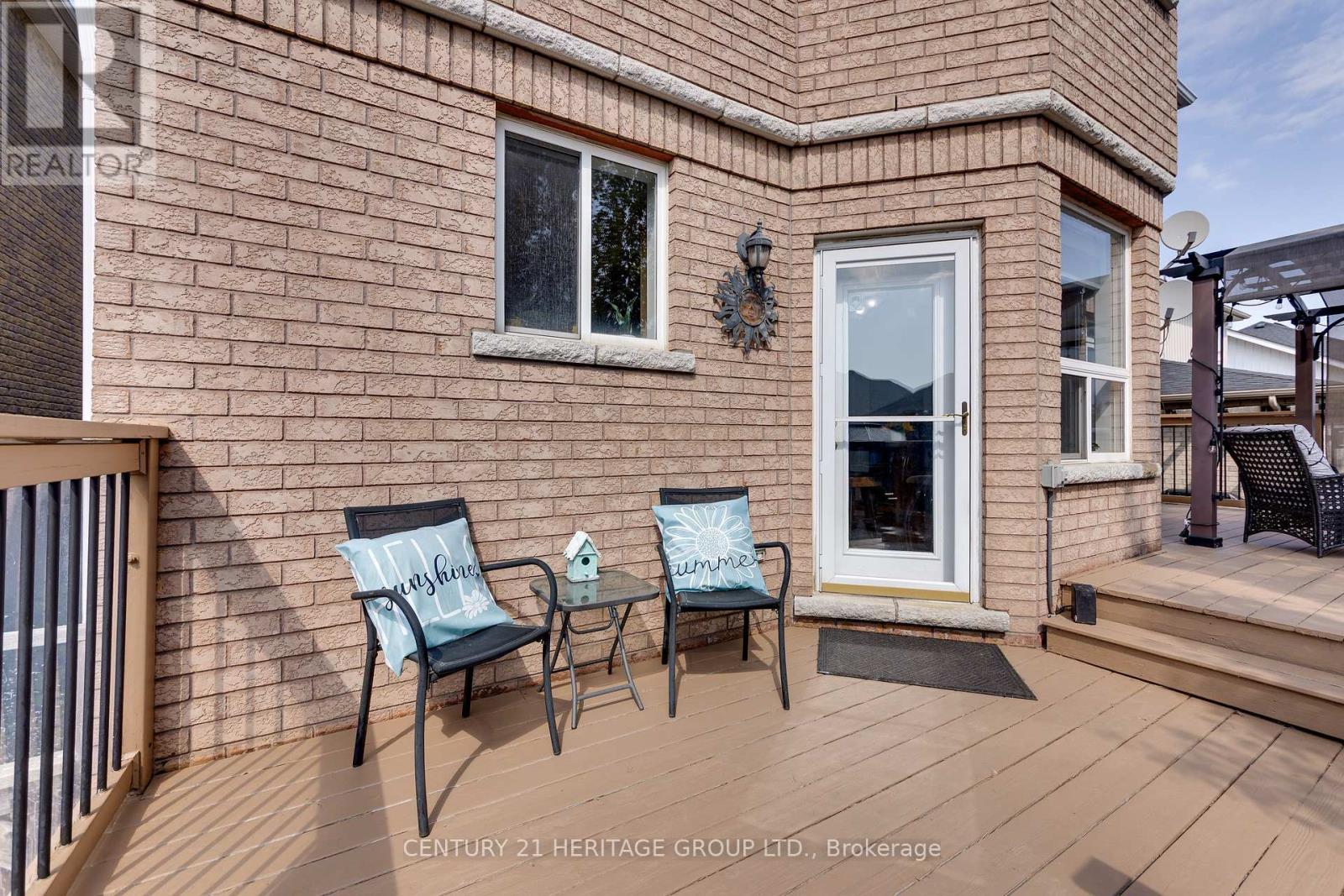 33 Highland Terrace, Bradford West Gwillimbury, Ontario  L3Z 3E9 - Photo 40 - N12401175