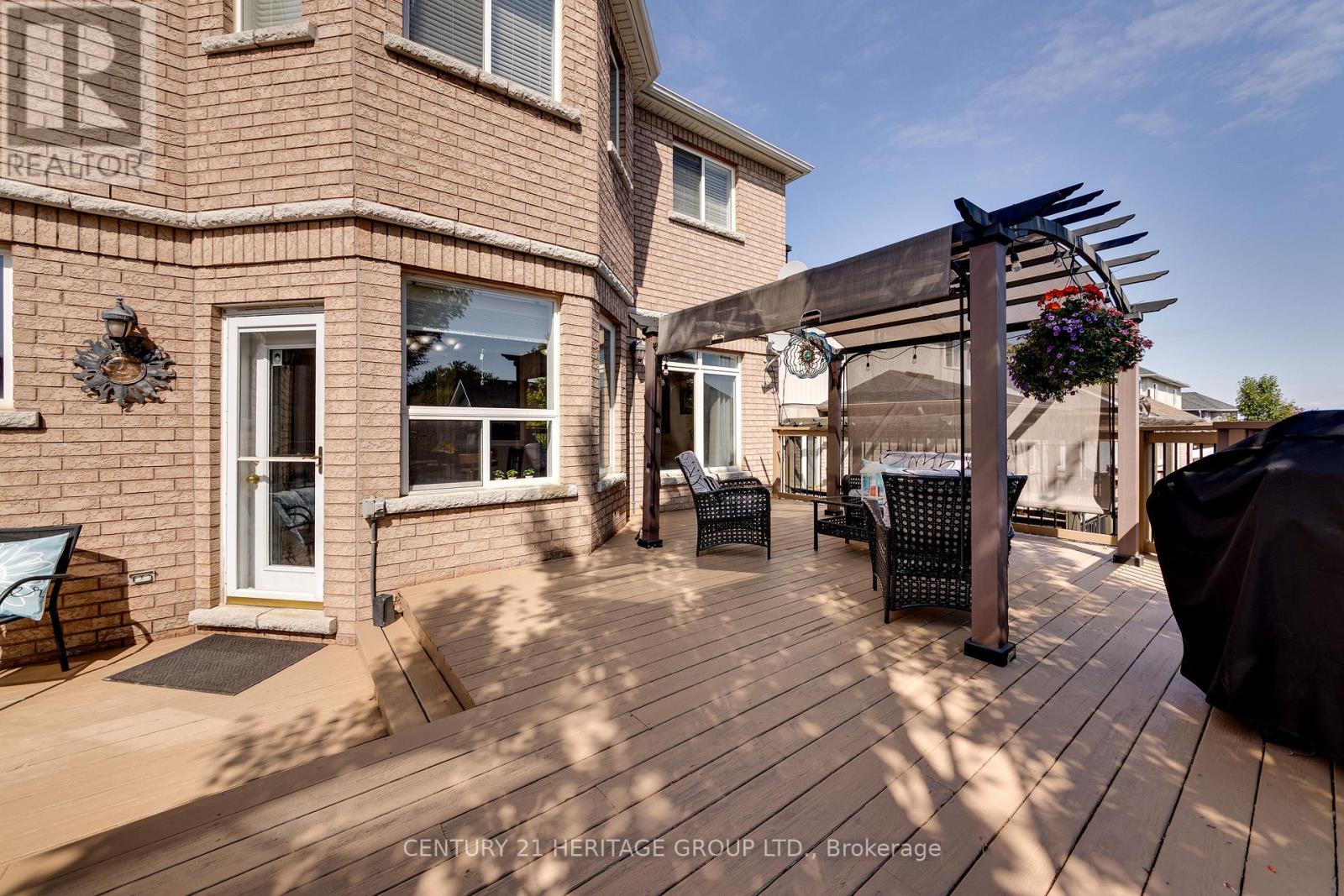 33 Highland Terrace, Bradford West Gwillimbury, Ontario  L3Z 3E9 - Photo 44 - N12401175