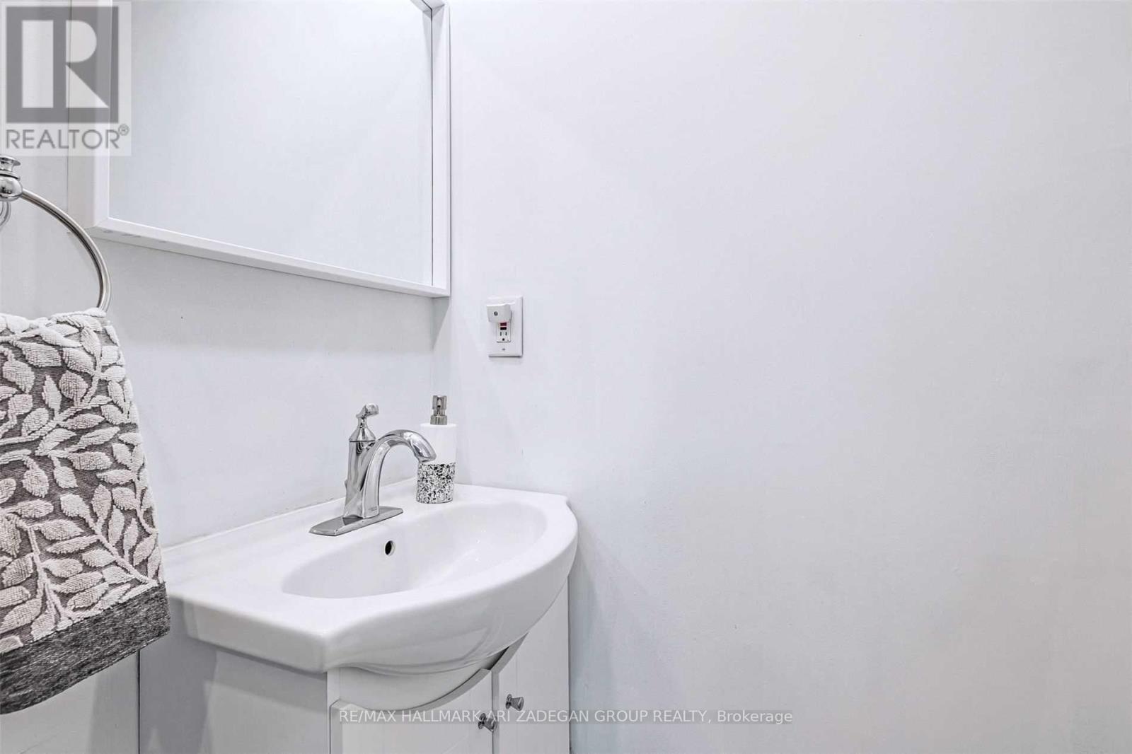 Main - 133 Orchard Heights Boulevard, Aurora, Ontario  L4G 2Z8 - Photo 11 - N12401261