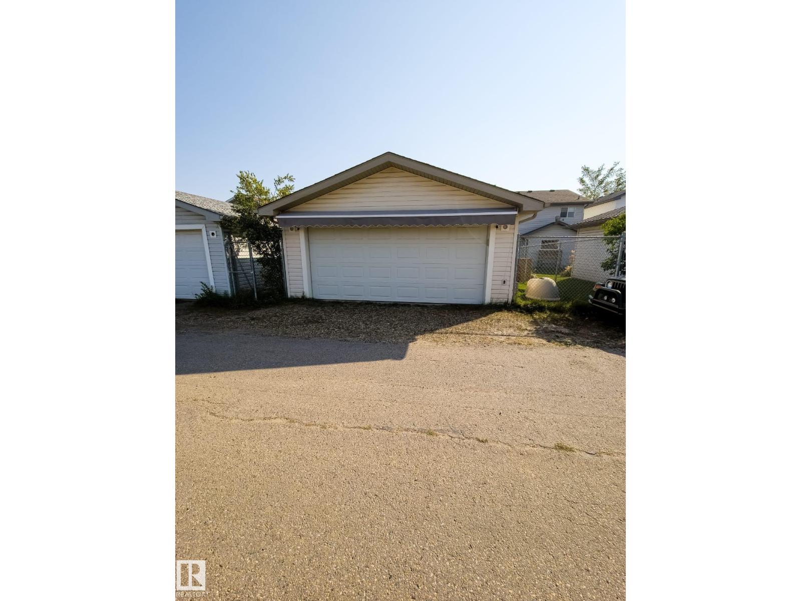 3010 49 St, Beaumont, Alberta  T4X 1S6 - Photo 26 - E4457579