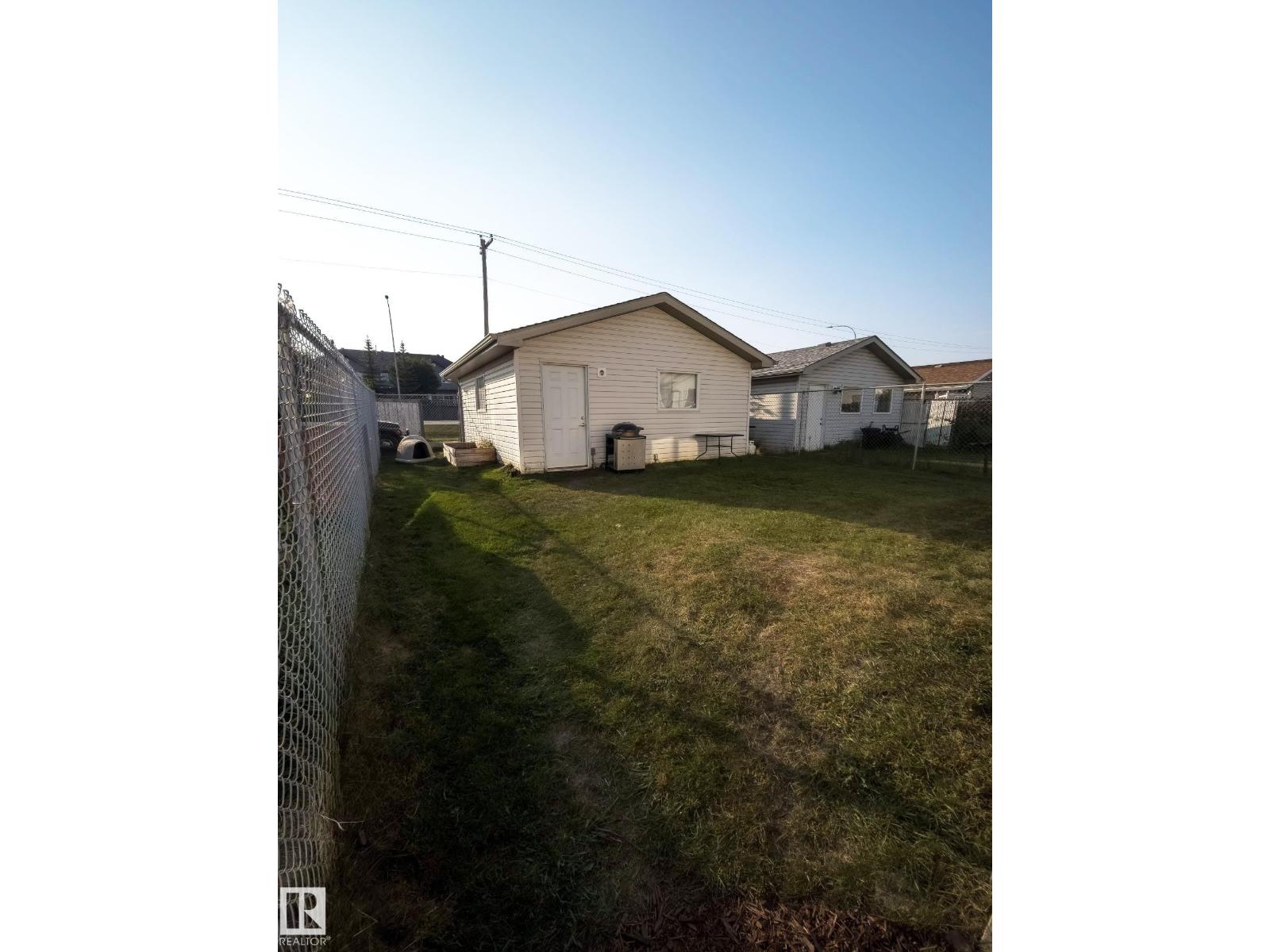 3010 49 St, Beaumont, Alberta  T4X 1S6 - Photo 25 - E4457579