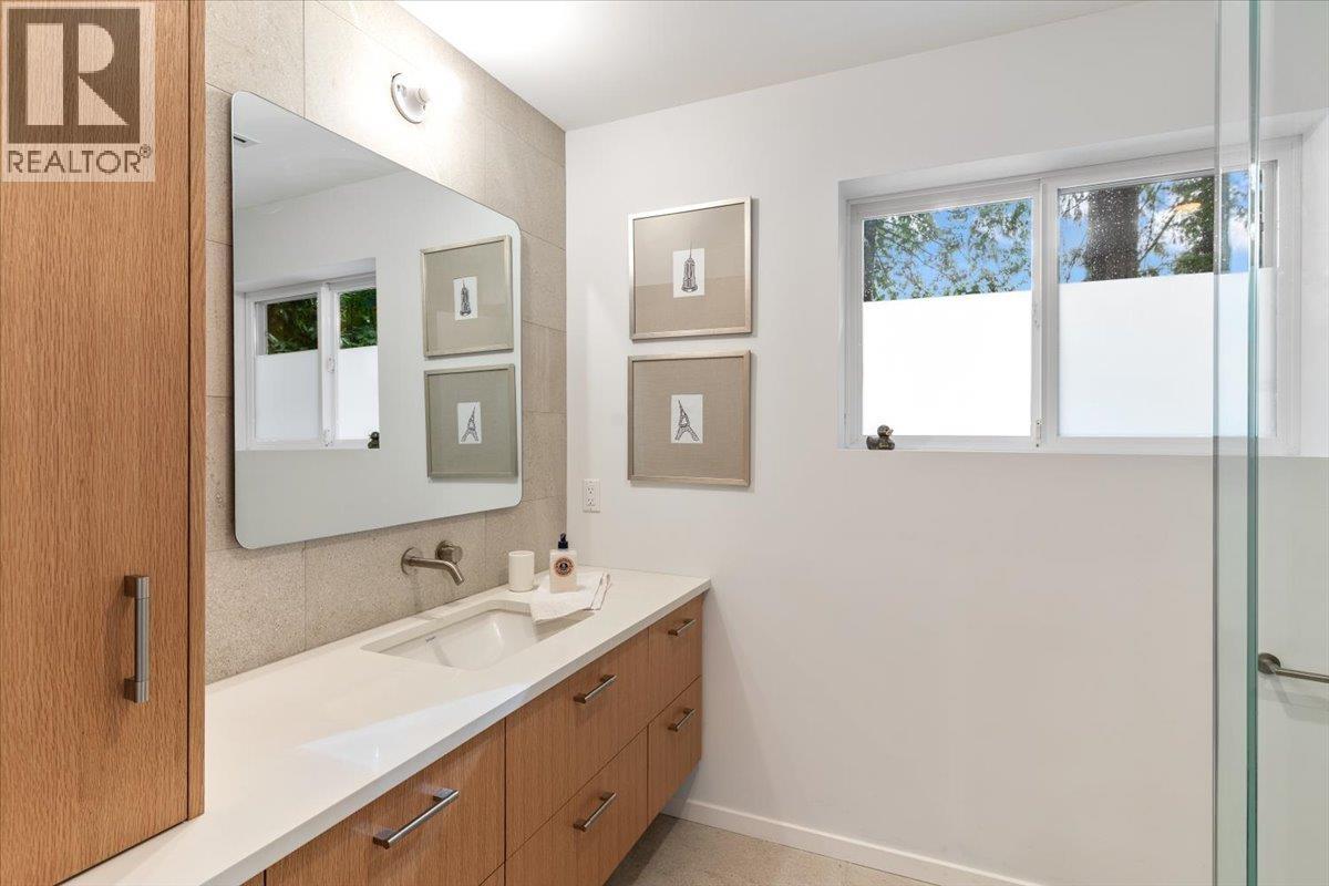 4514 Glenwood Avenue, North Vancouver, British Columbia  V7R 4G5 - Photo 27 - R3047319