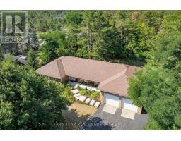 21 FOREST HILL DRIVE, Springwater, Ontario